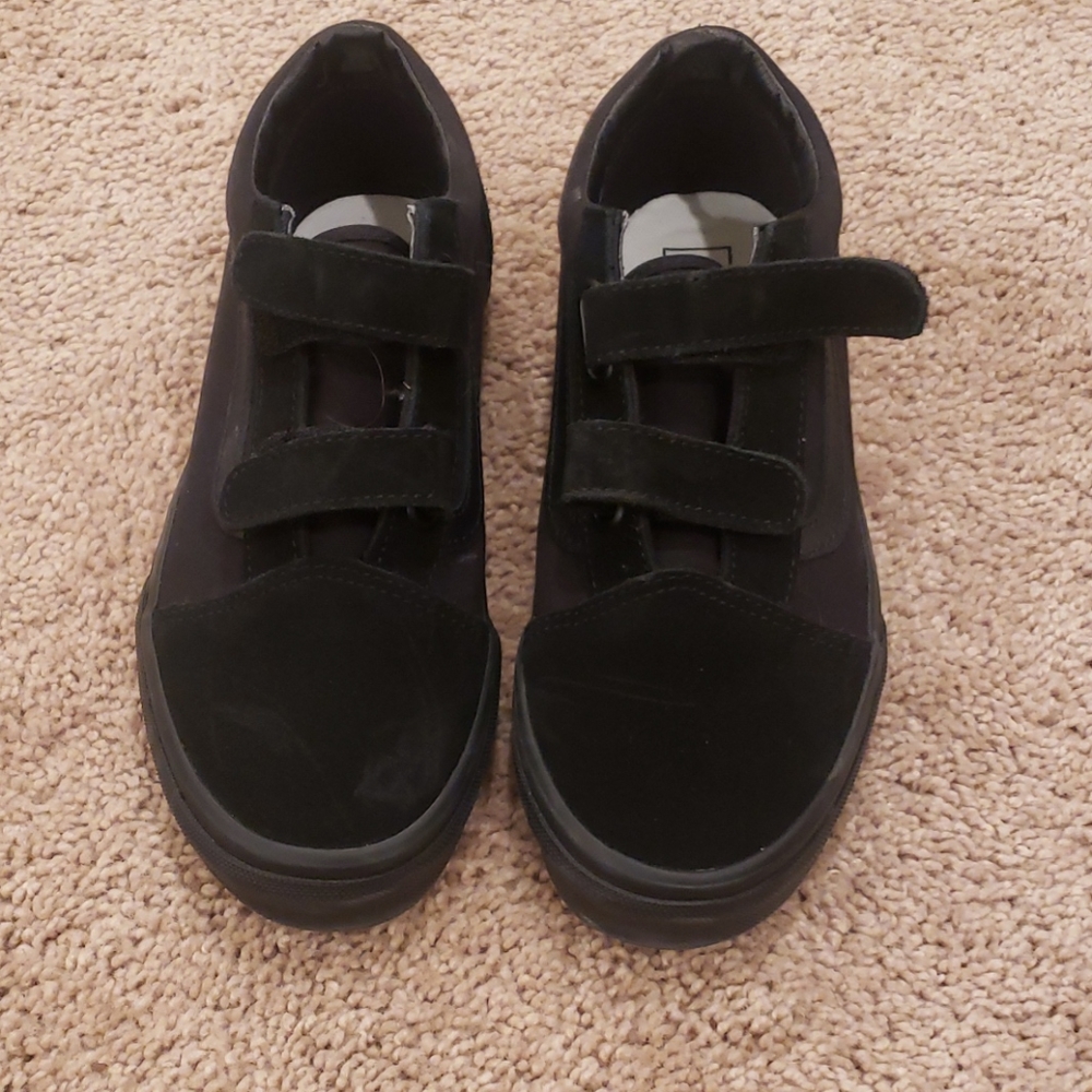 Junior Van's size 4.5